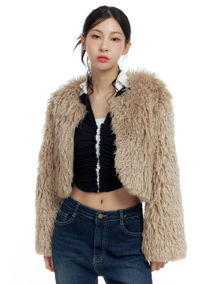 faux-fur-crop-jacket-co425 / Beige