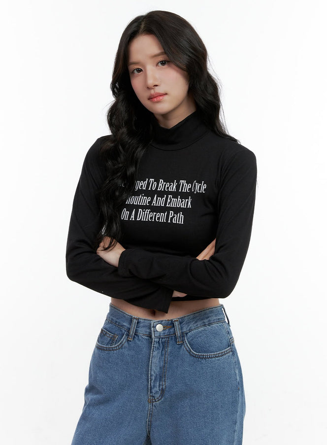 long-sleeve-turtleneck-crop-top-on404 / Black