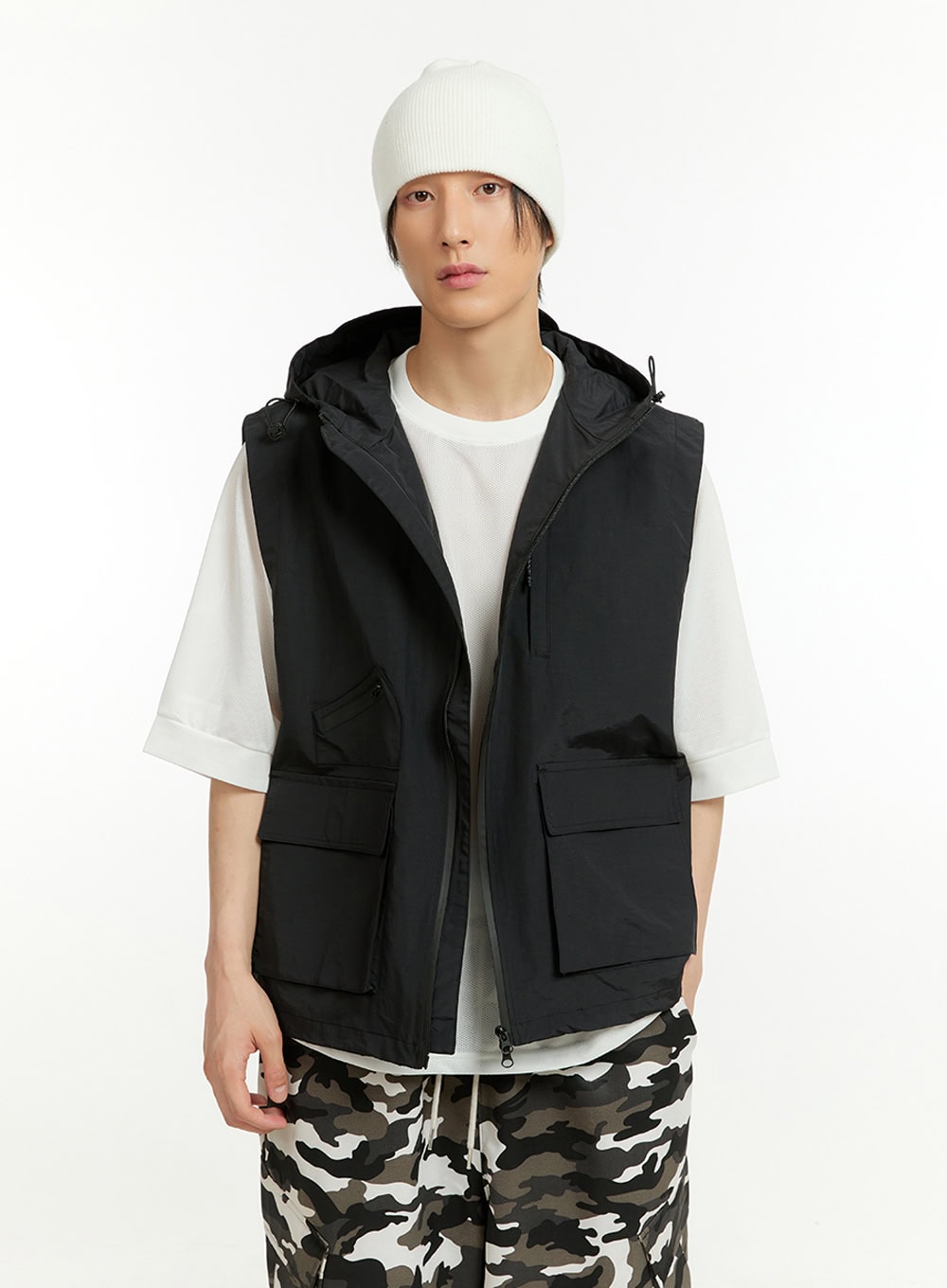 mens-hooded-nylon-vest-il418 / Black