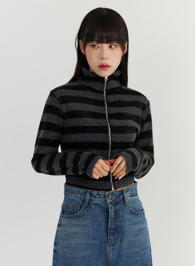 stripe-zip-up-turtleneck-knit-top-co319 / Dark gray