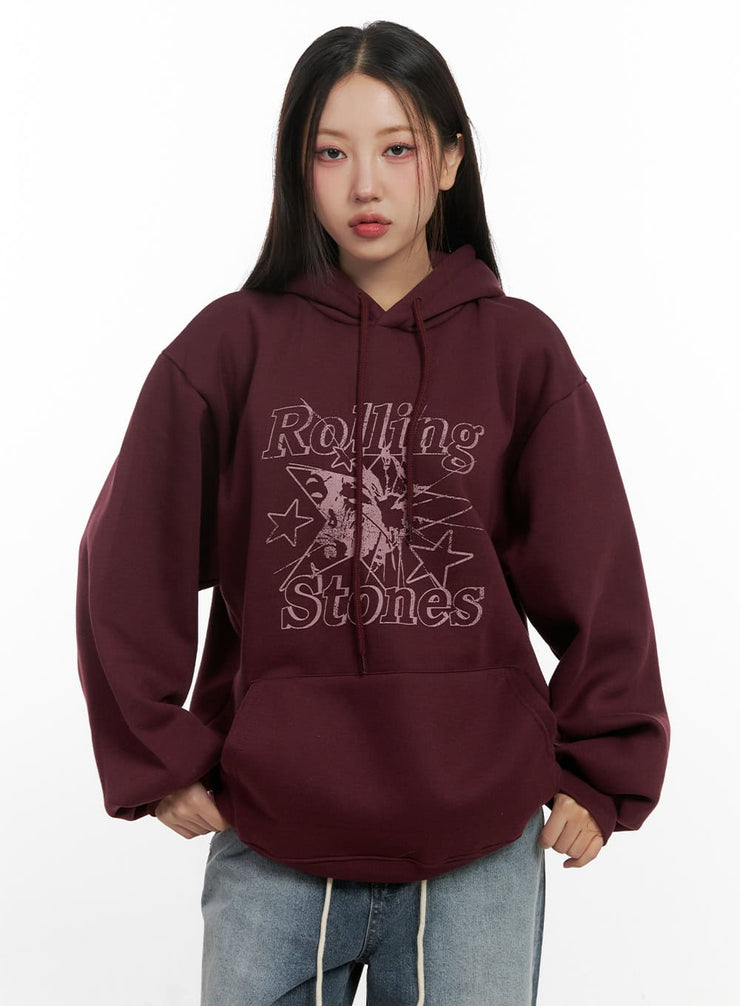 cozy-graphic-hooded-sweatshirt-cn413 / Dark red