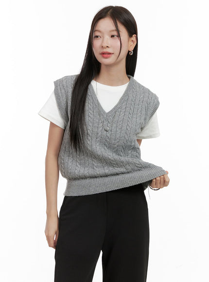 cable-knit-sleeveless-v-neck-vest-og416 / Gray