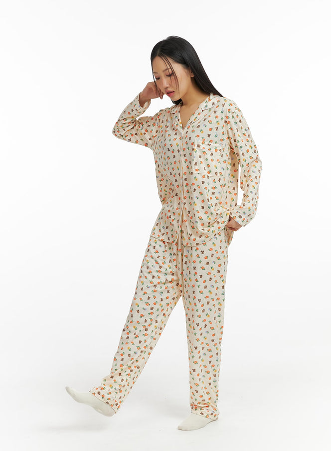 animal-graphic-pocket-pajama-set-if421 / Light beige