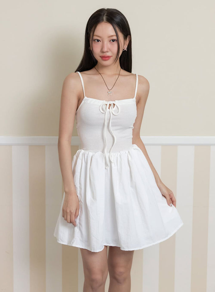 cotton-flare-ribbon-mini-dress-oy427 / White