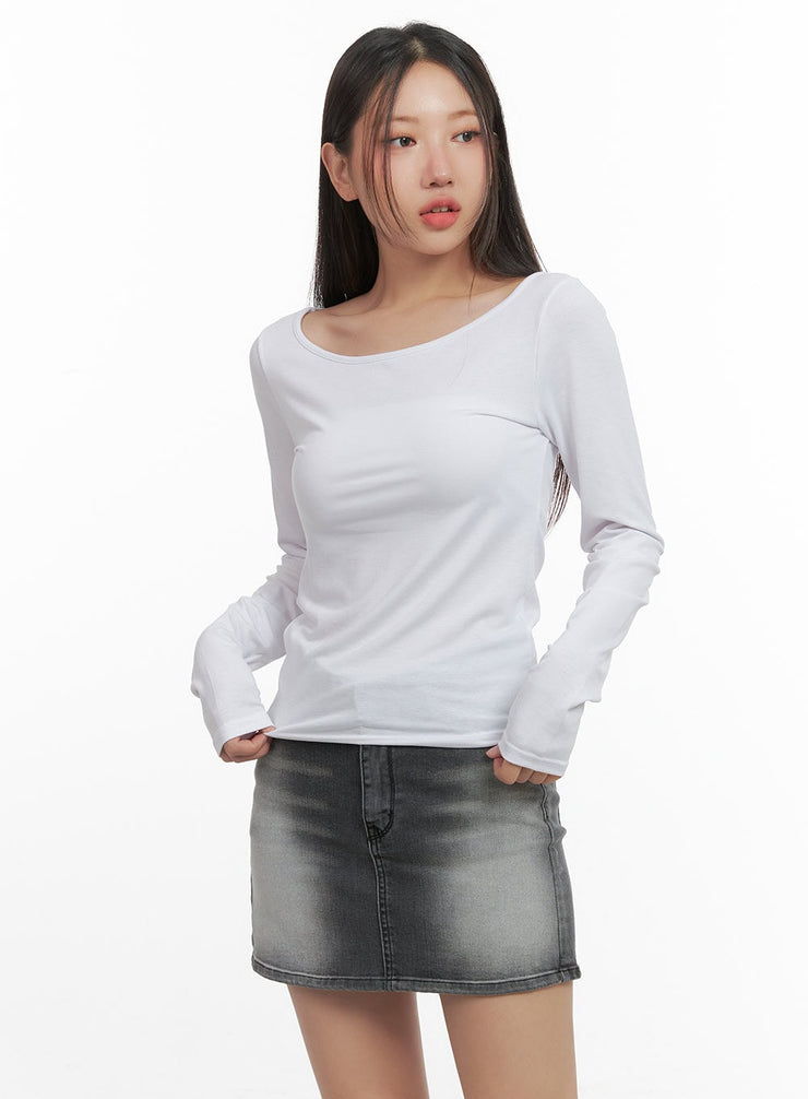 basic-u-neck-long-sleeve-tee-co404 / White