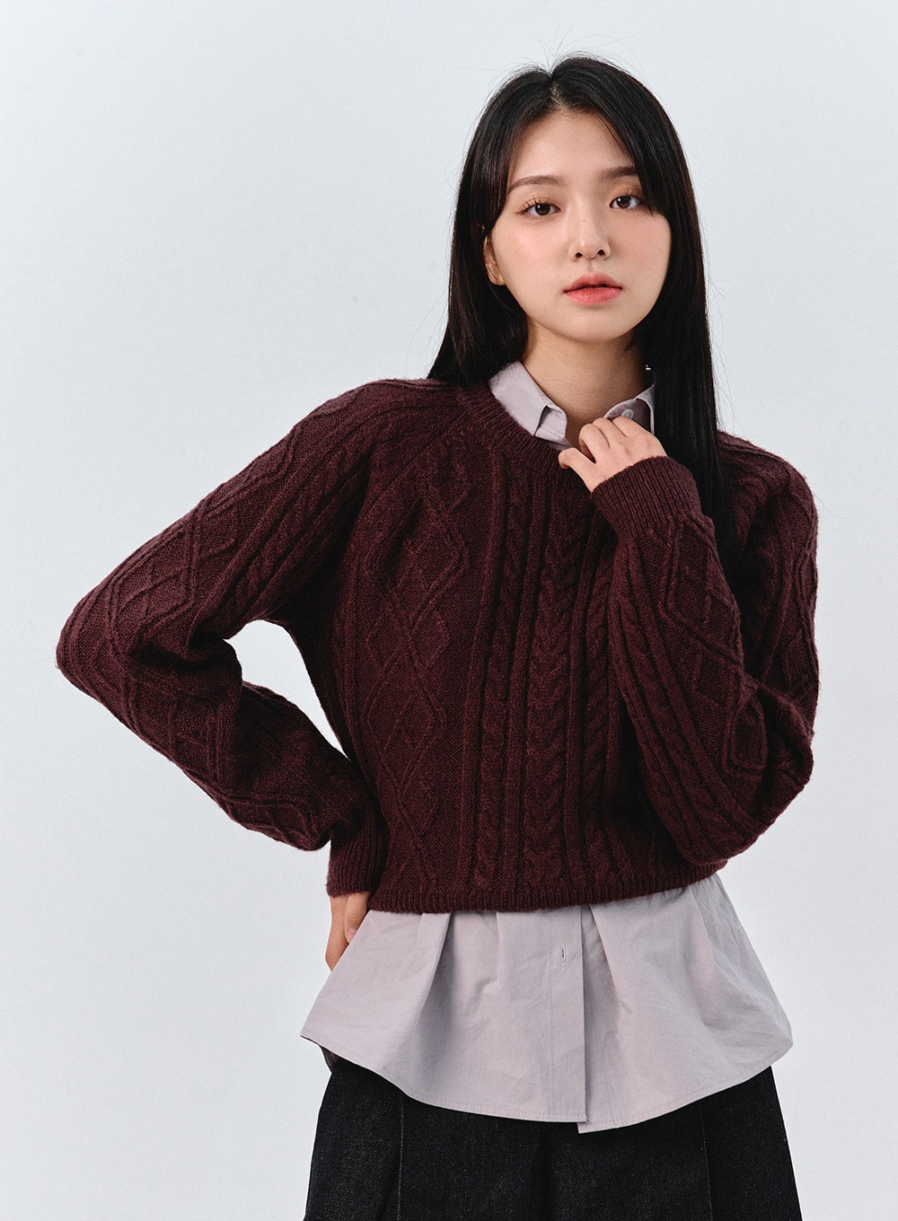 classic-cable-knit-sweater-oo319 / Dark red