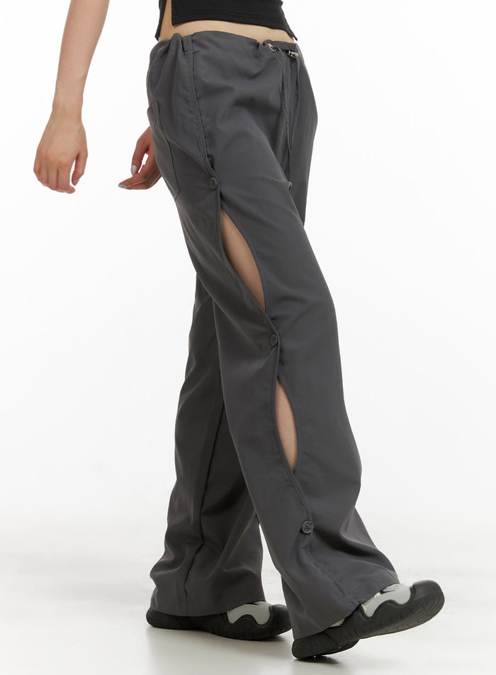 buttoned-cut-out-string-waist-pants-cu424 / Gray