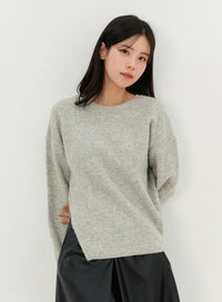 side-slit-round-neck-sweater-oo327 / Gray