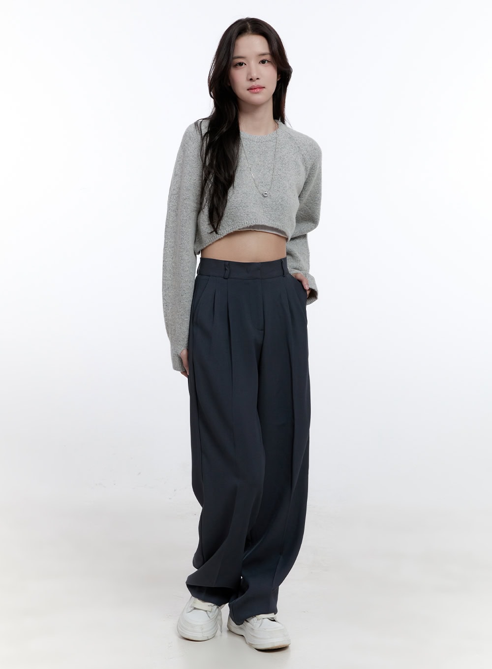 knit-cropped-sweater-on418