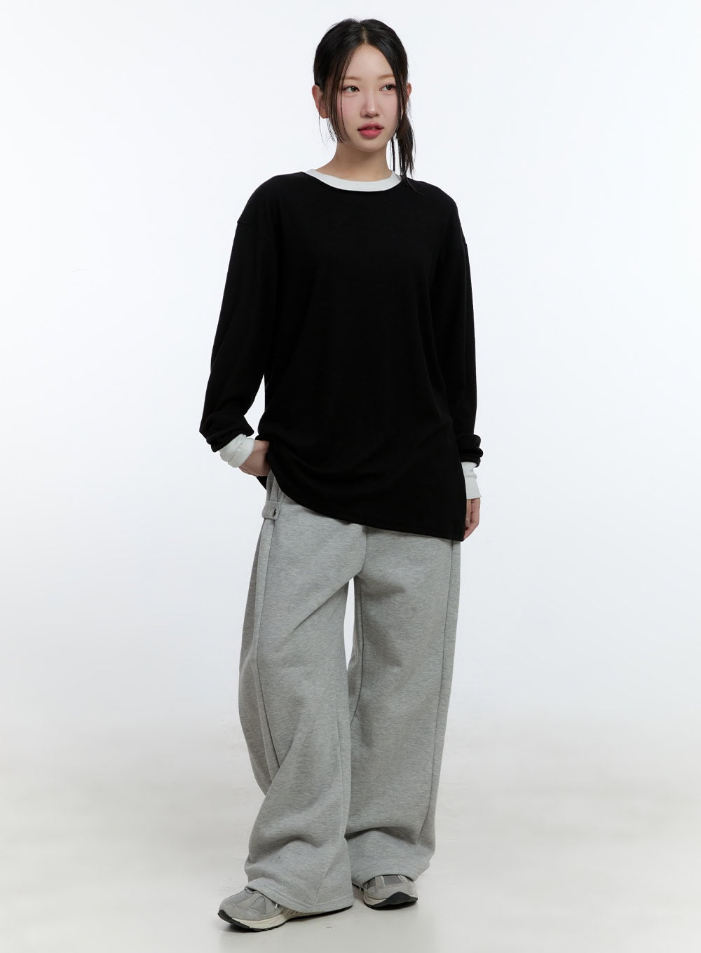 drawstring-wide-fit-sweatpants-cd423