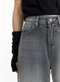 light-washed-baggy-straight-jeans-cm427