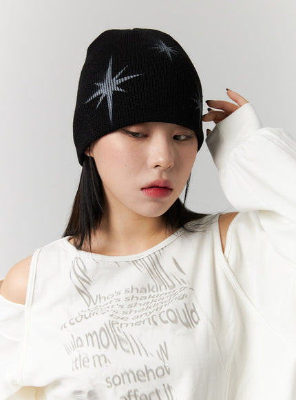 star-graphic-beanie-cs314