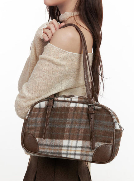 Checkered Winter Shoulder Bag IJ510