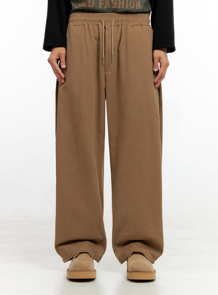 mens-solid-pintuck-wide-leg-trousers-in411 / Beige