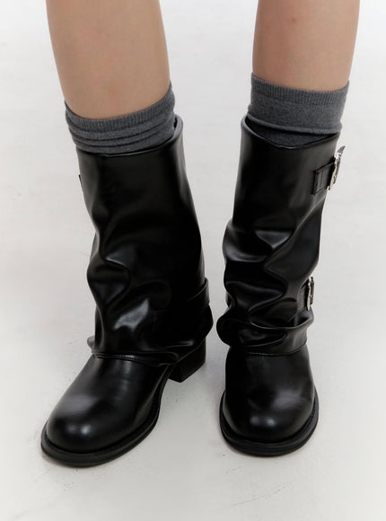 midi-length-buckle-detail-boots-cn401