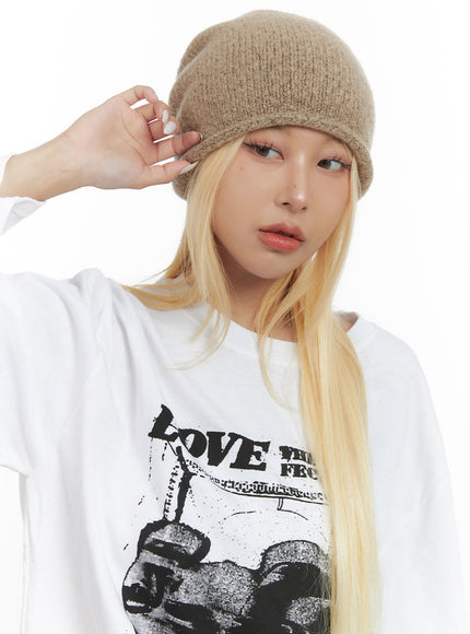 soft-knit-solid-color-beanie-cs425