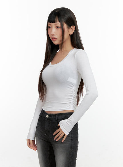 u-neck-slim-fit-long-sleeve-crop-top-cn406