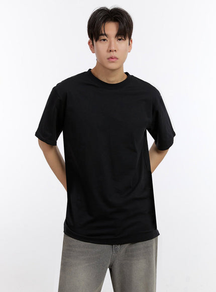 Men's Essential Black T-Shirt IF528