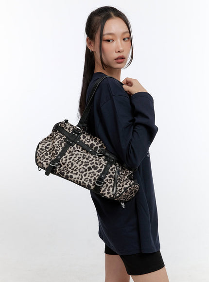 leopard-buckle-shoulder-bag-co431