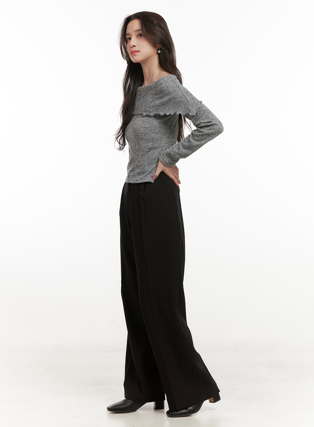 frill-off-shoulder-top-on429