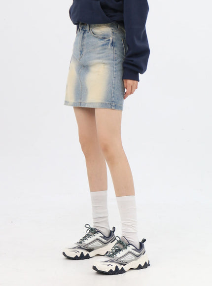 light-washed-denim-mini-skirt-in310