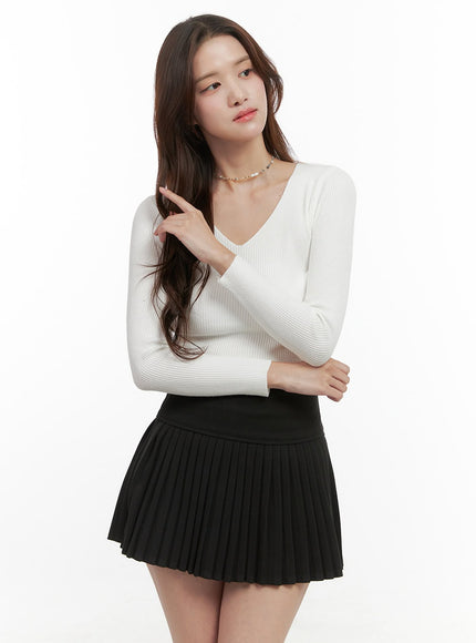 solid-v-neck-long-sleeve-top-oo421