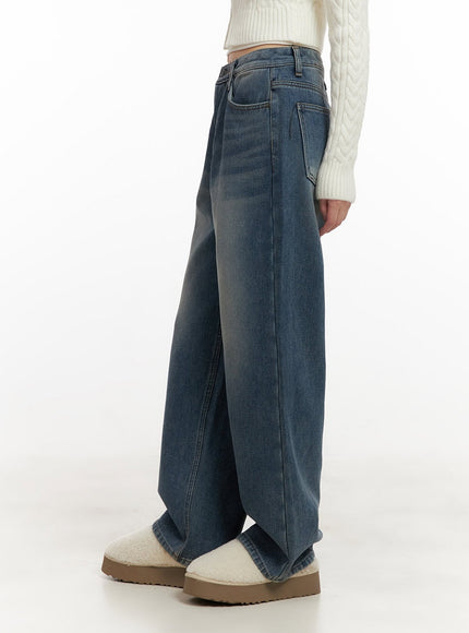 Emily Washed Straight-Leg Jeans CJ502