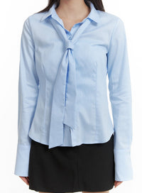 collared-buttoned-blouse-with-tie-cm427