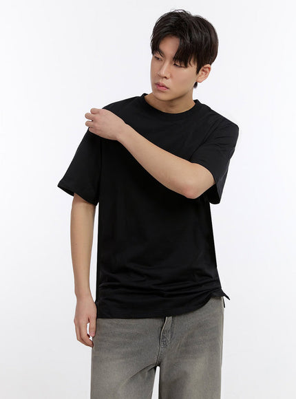 Men's Essential Black T-Shirt IF528