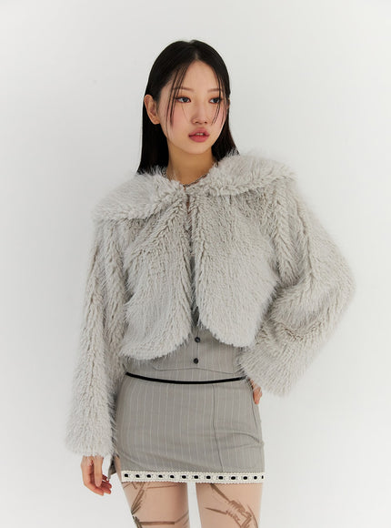 crop-faux-fur-jacket-cn314