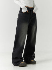 mid-rise-wide-leg-black-jeans-cd304