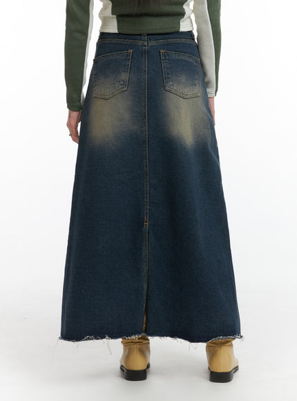 grunge-a-line-denim-maxi-skirt-ij410