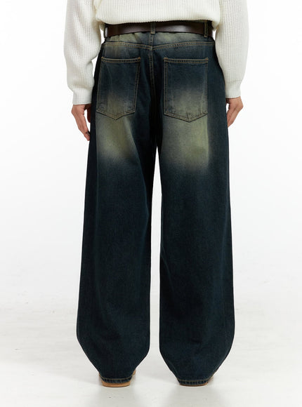 mens-vintage-wash-wide-leg-jeans-in411