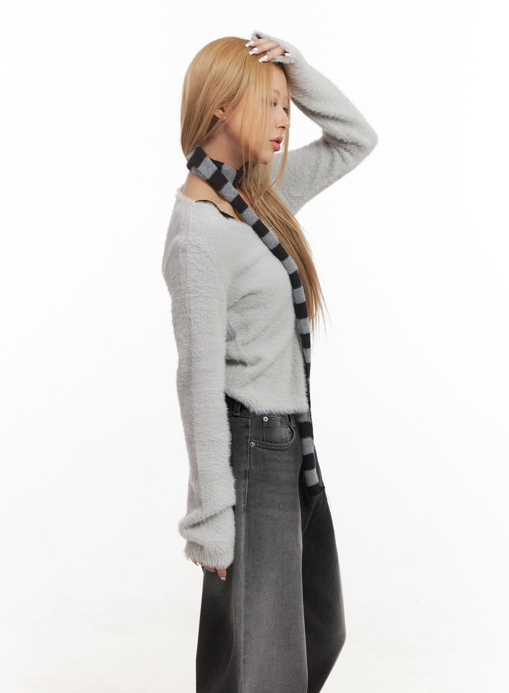 Buttoned Soft-Knit Crop Cardigan CJ507