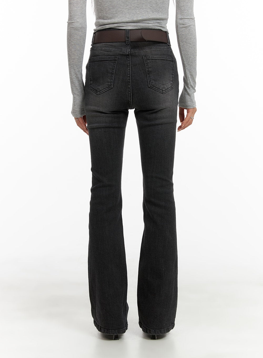 slim-washed-denim-bootcut-jeans-ca403