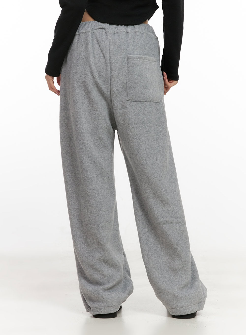 cozy-wide-fit-sweatpants-cn416