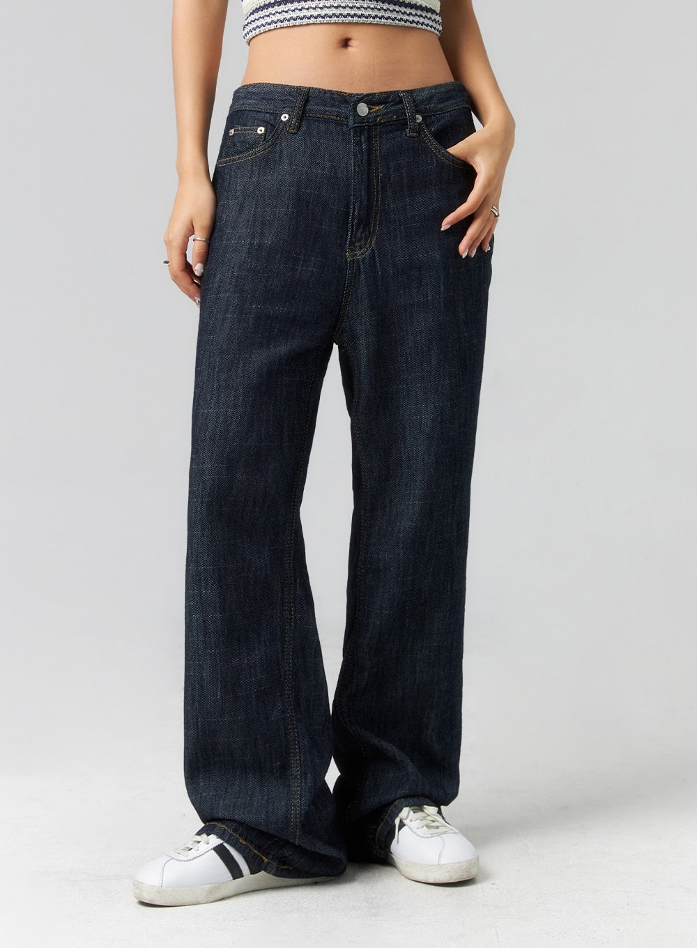 wide-leg-dark-wash-jeans-cl320