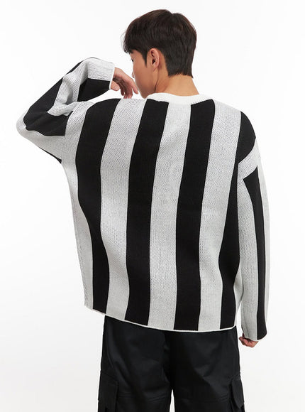 Men's Striped Oversized Graphic Sweater IF521