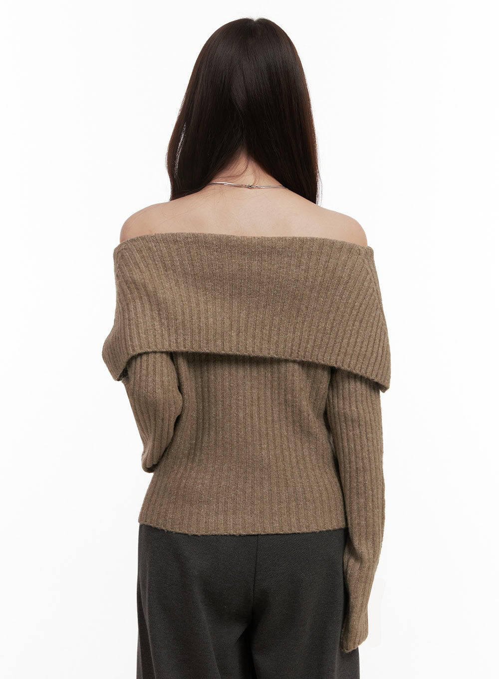 Elegant Off-Shoulder Sweater IJ510