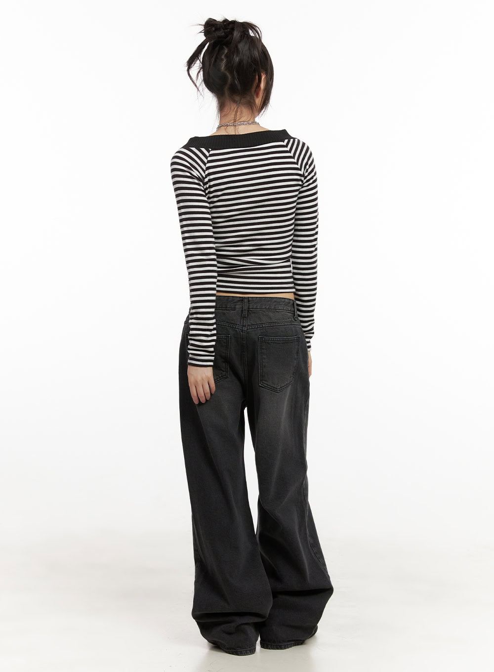 Striped V-Neck Cropped Sweater CJ506