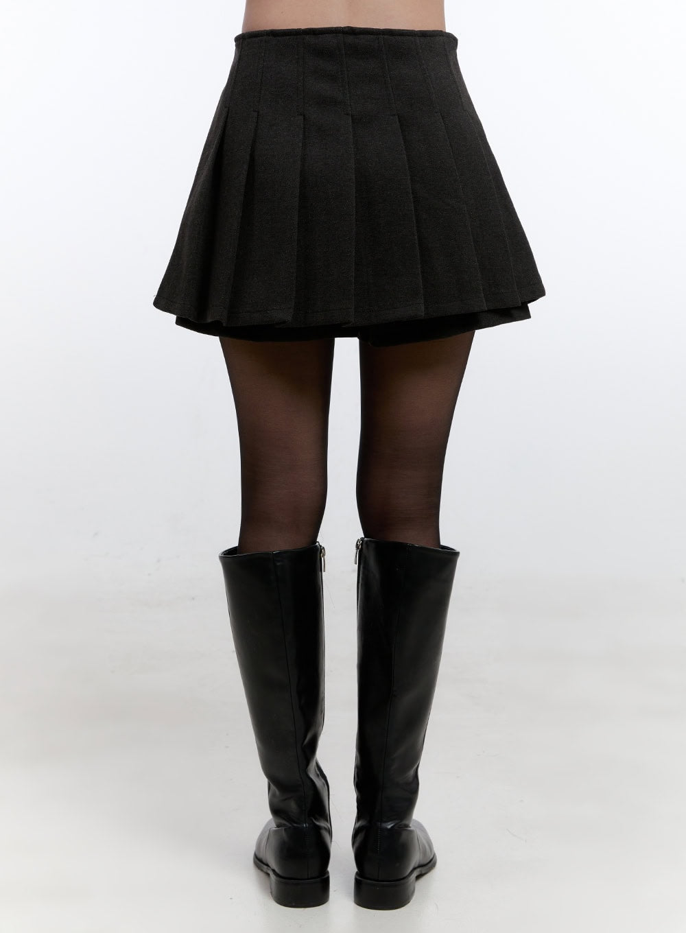 classic-pleated-mini-skirt-on418