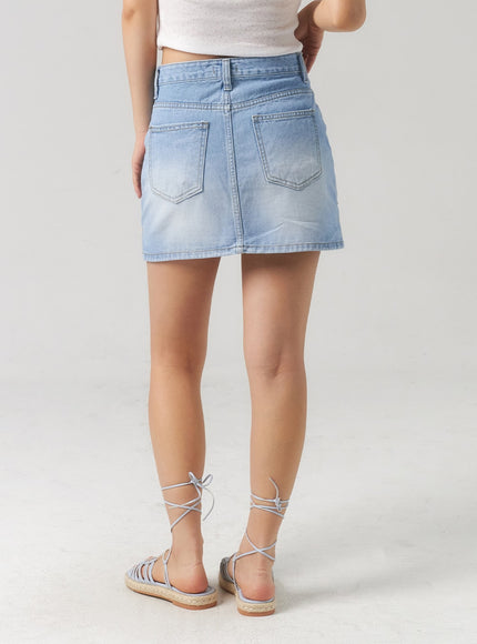 light-wash-denim-mini-skirt-cl303