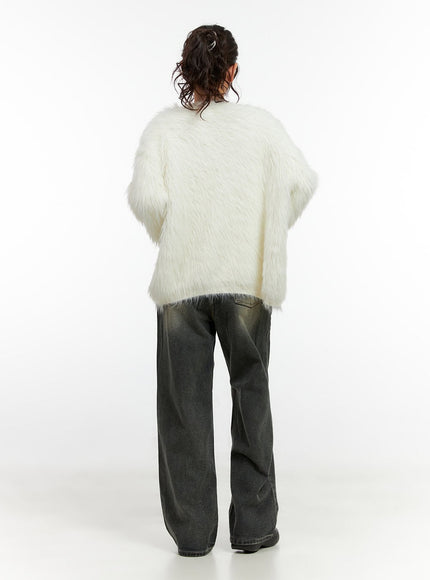 oversized-plush-fur-button-cardigan-cn404