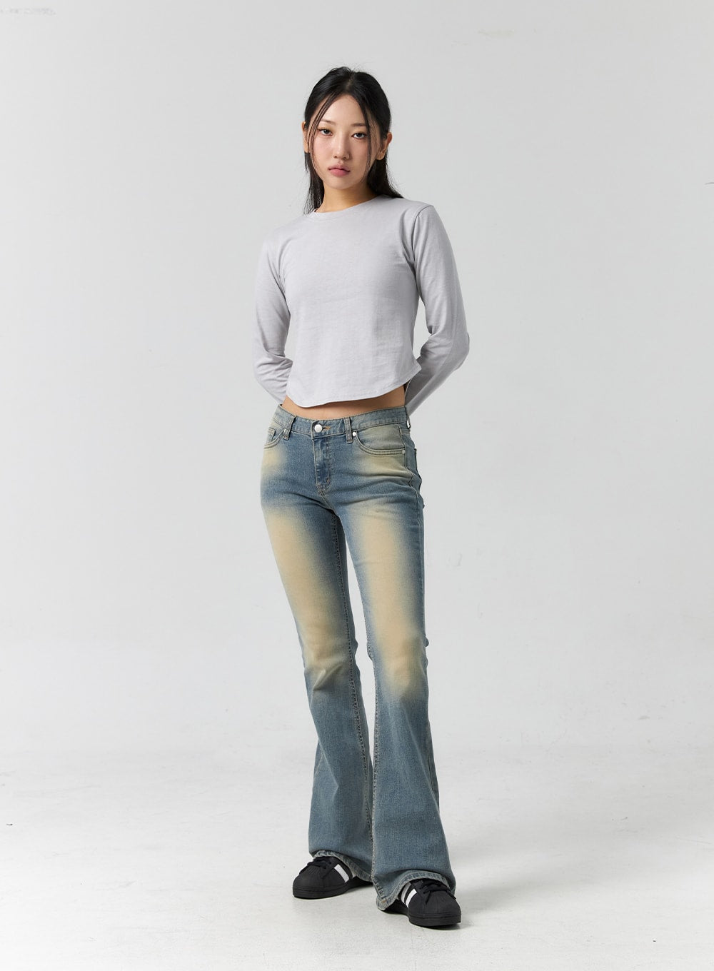 washed-slim-fit-bootcut-jeans-cs302