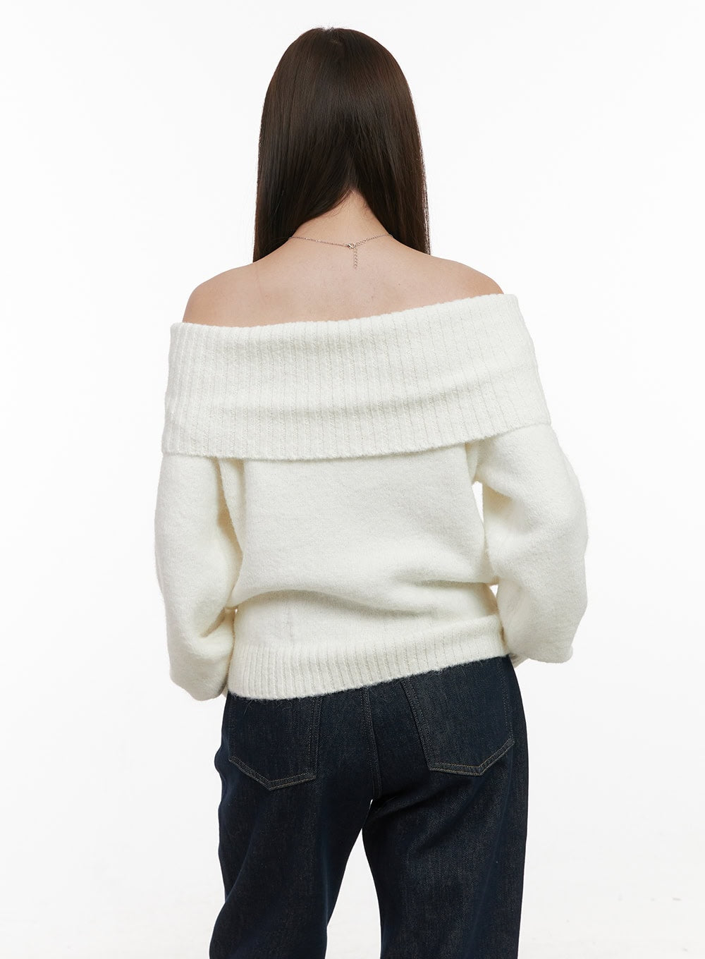 chic-off-shoulder-sweater-od412