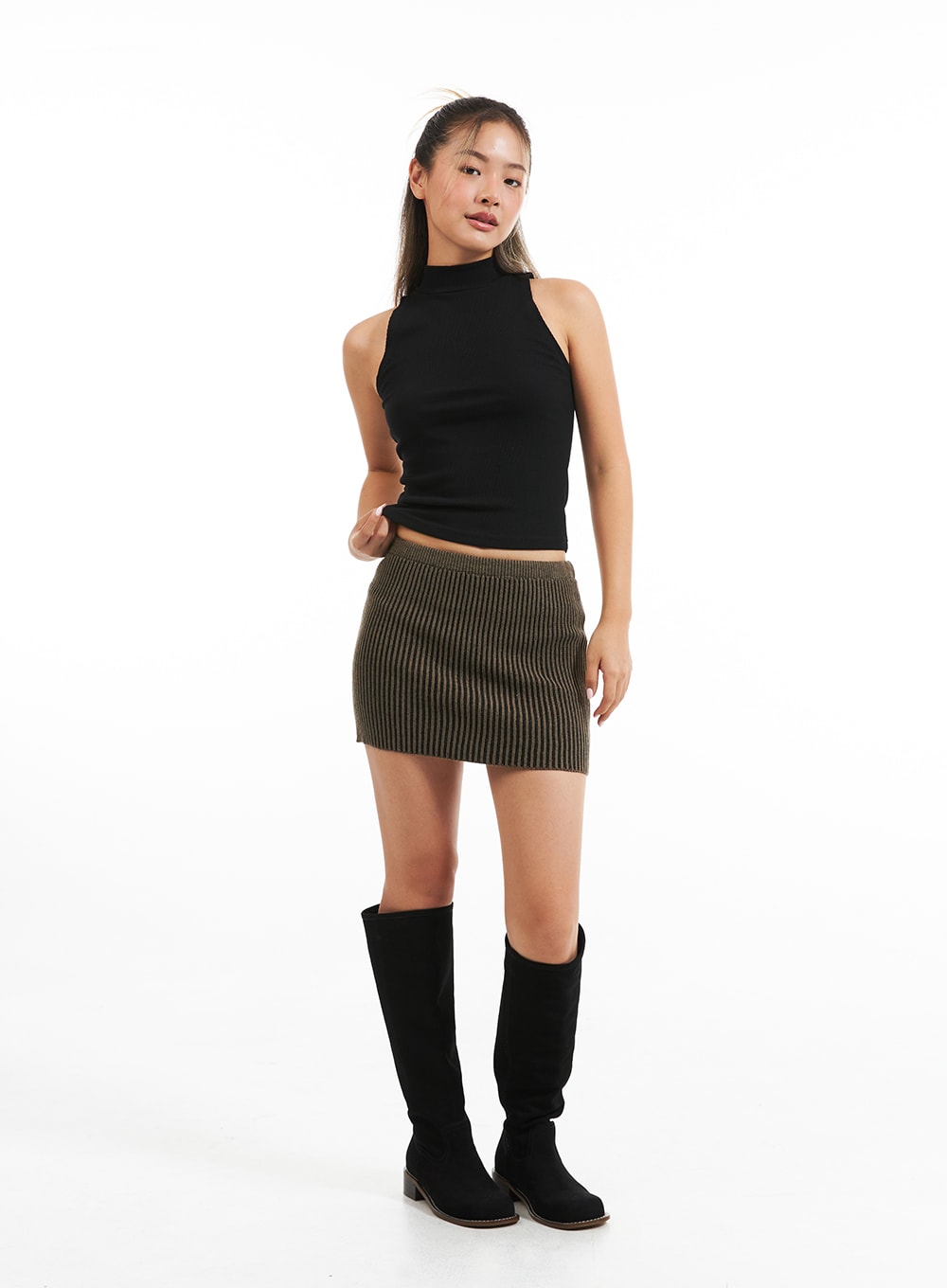 ribbed-knit-mini-skirt-co313
