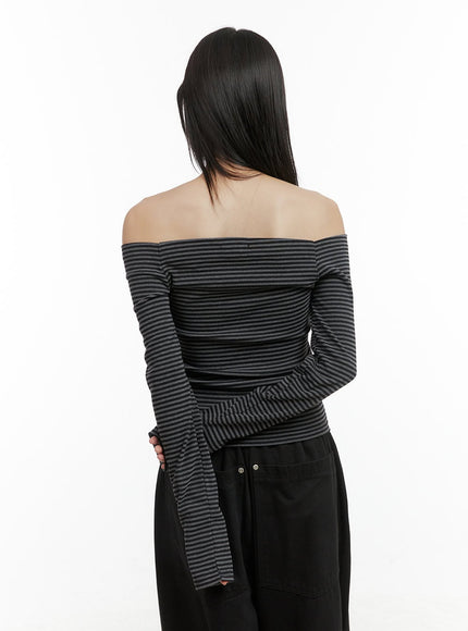 Striped Off-Shoulder Long Sleeve Top OO401