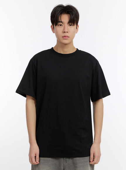 Men's Essential Black T-Shirt IF528