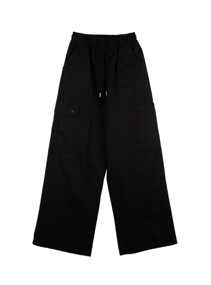 Men's Relaxed-Fit Cargo Pants IJ517