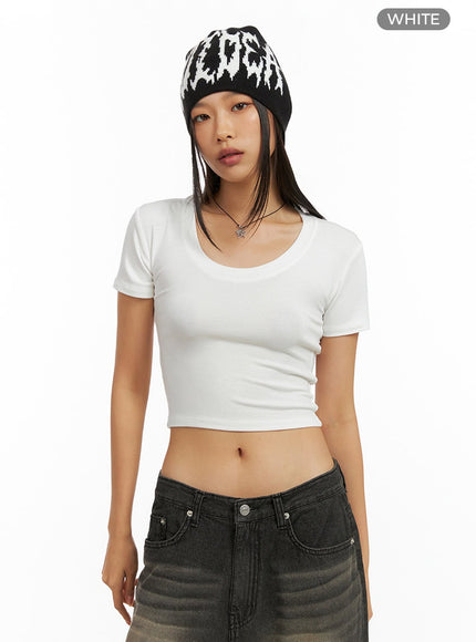 slim-fit-u-neck-crop-tee-ig405 / White